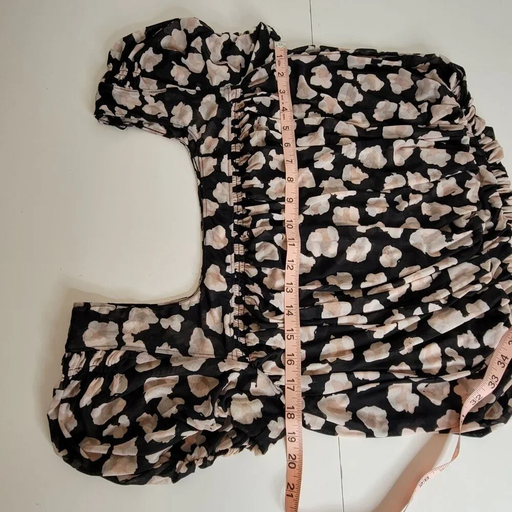 Free People Shirred Bodice Midriff Crop Top Short Sleeve Blk, Beige Size S - Picture 8 of 12